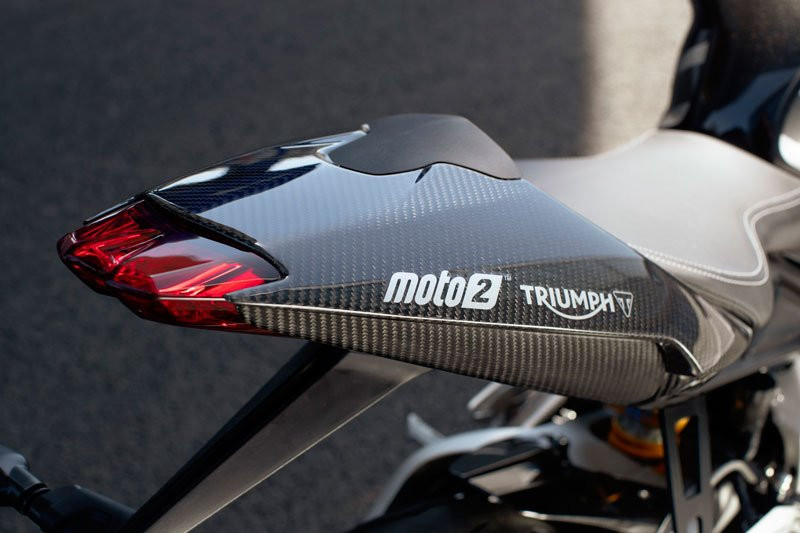 Triumph-Daytona-765-Moto2-Limited-Edition-4 3