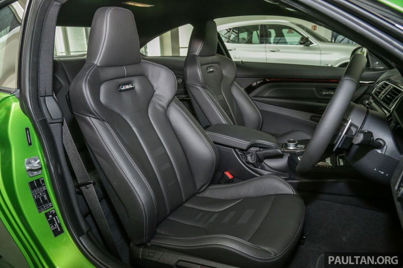 BMW-M4-Coupe-2019-12 11