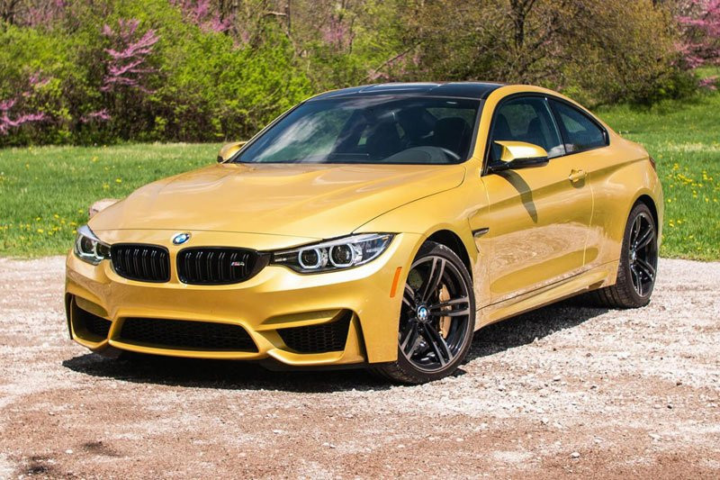BMW-M4-Coupe-2019-2