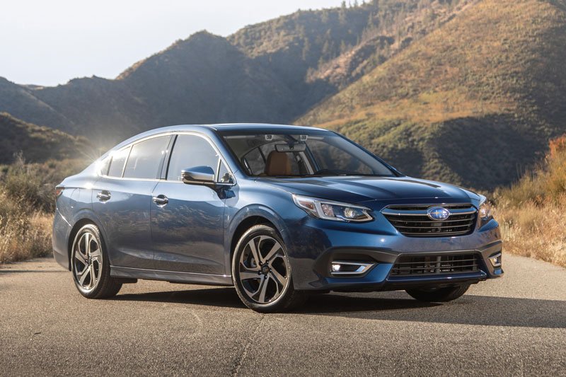 Subaru-Legacy-2020-1