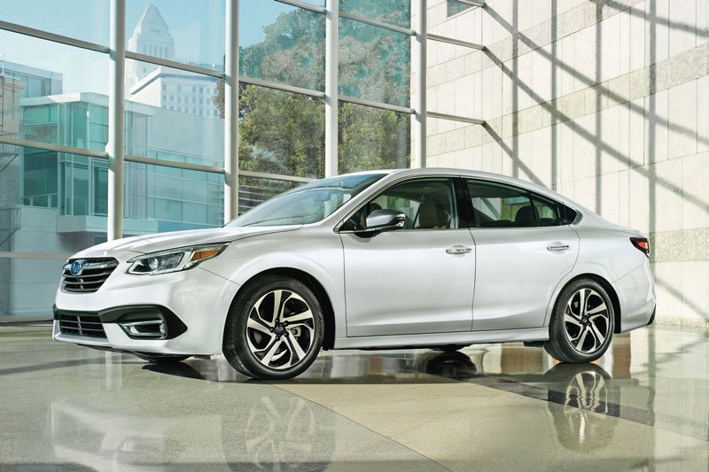 Subaru-Legacy-2020-2