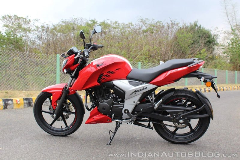 TVS-Apache-RTR-160-4V-2
