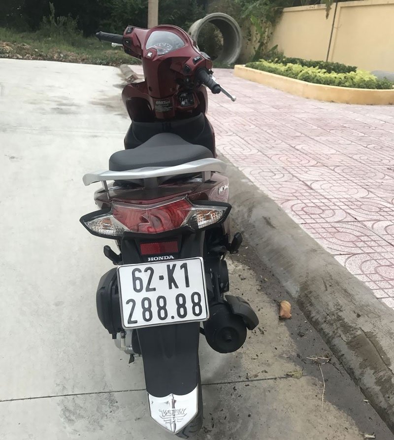 7 7