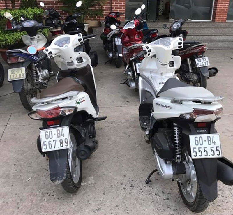8 7