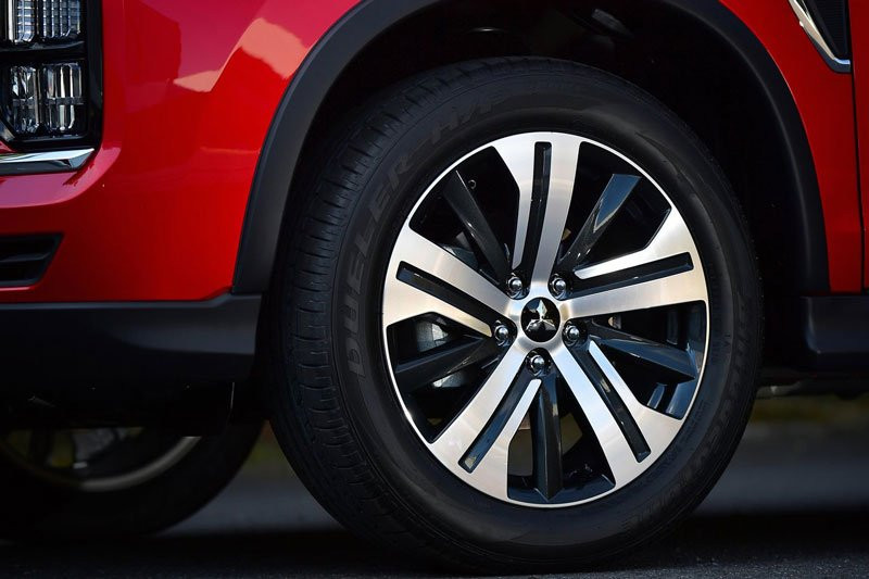 2020-mitsubishi-asx-4 3