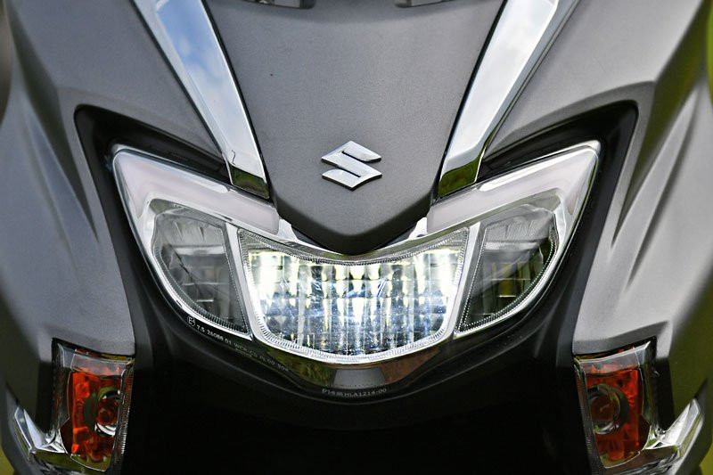 Suzuki-Burgman-Street-4 3