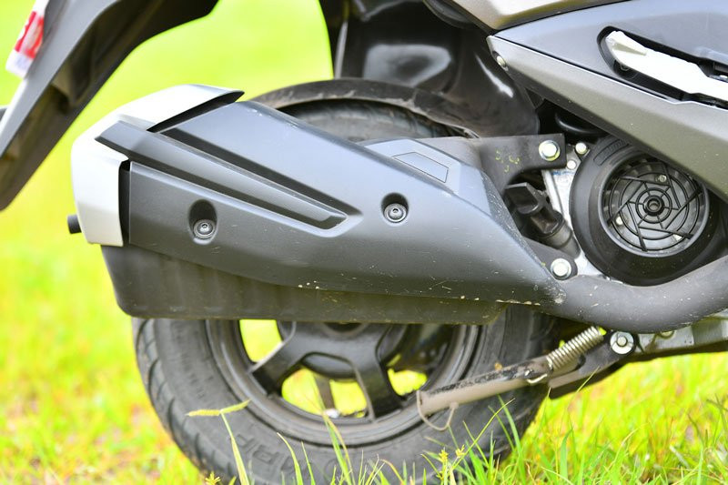 Suzuki-Burgman-Street-6 5