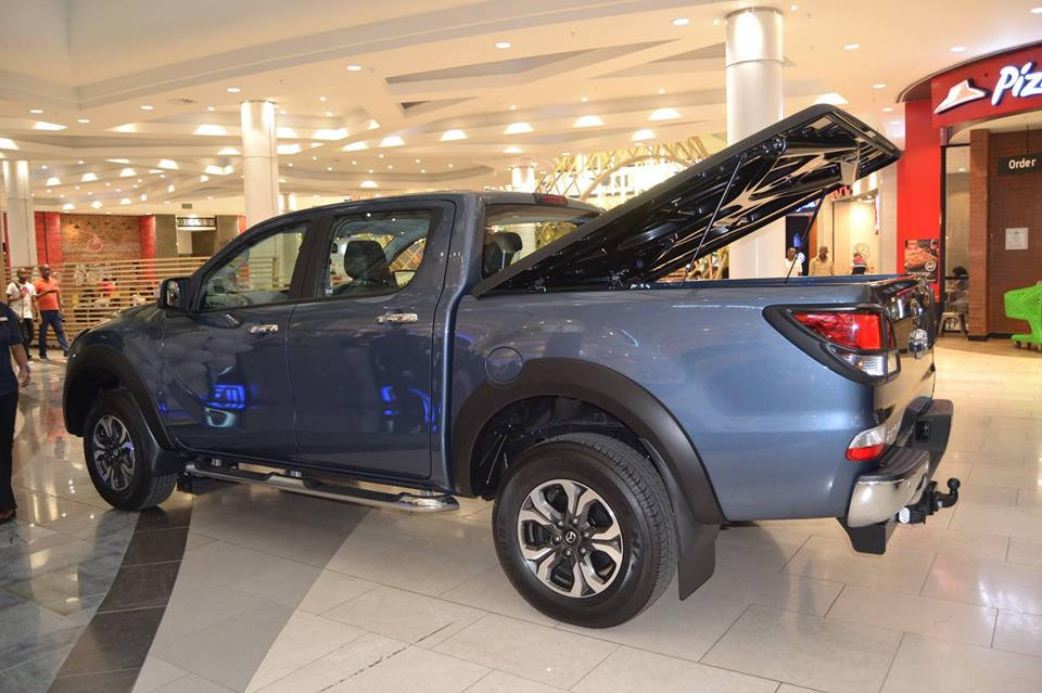 35342449_176464549869172_3646876749876166656_n