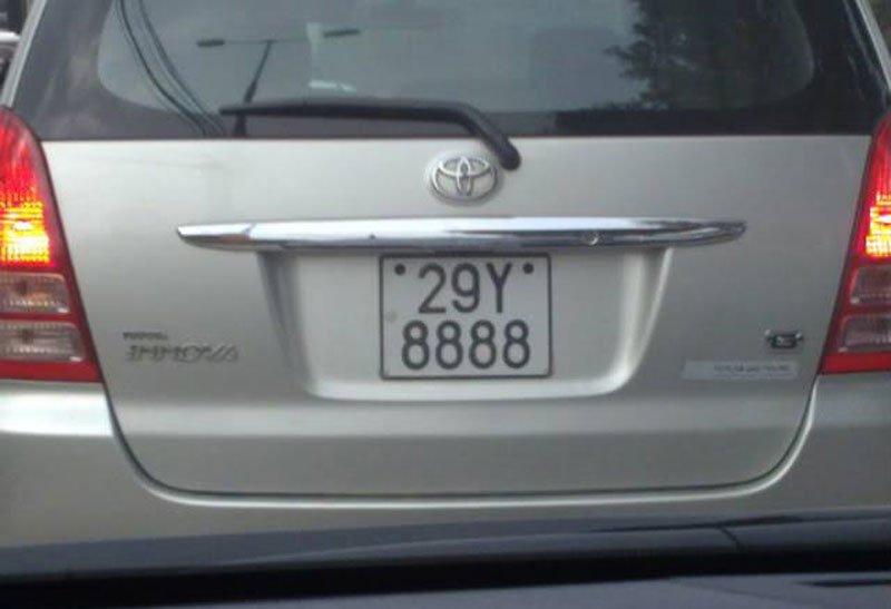 5-Toyota-Innova-1 5