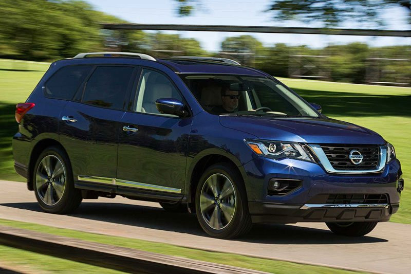 2020-nissan-pathfinder-1