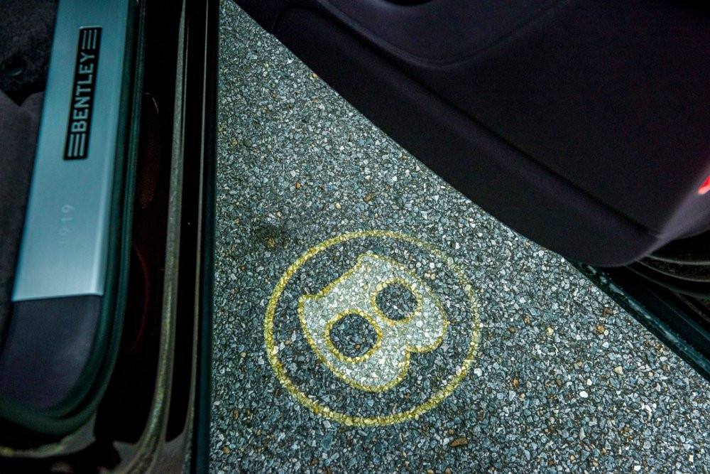 bentley-bentayga-v8-mulliner-autopro-6-1568863416613663193539 4