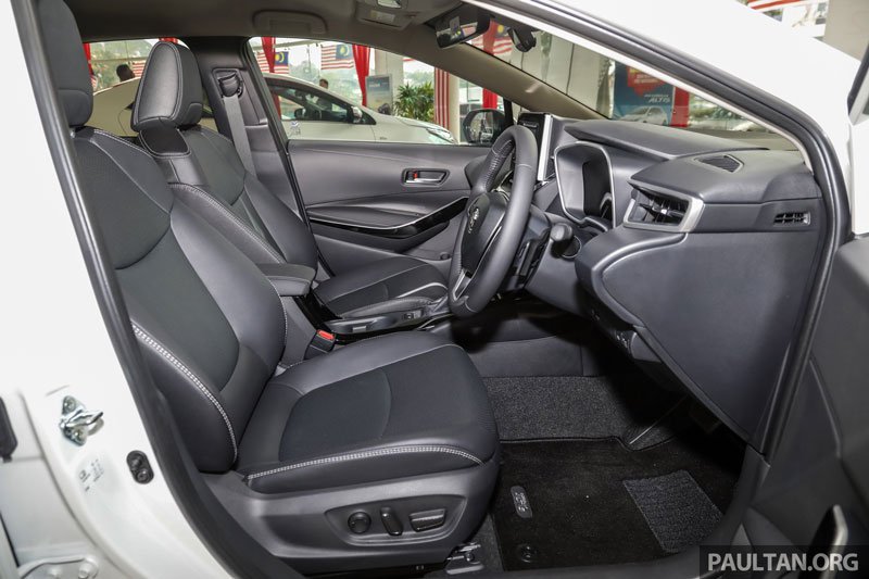 Toyota-Corolla-18G-2019-10 9