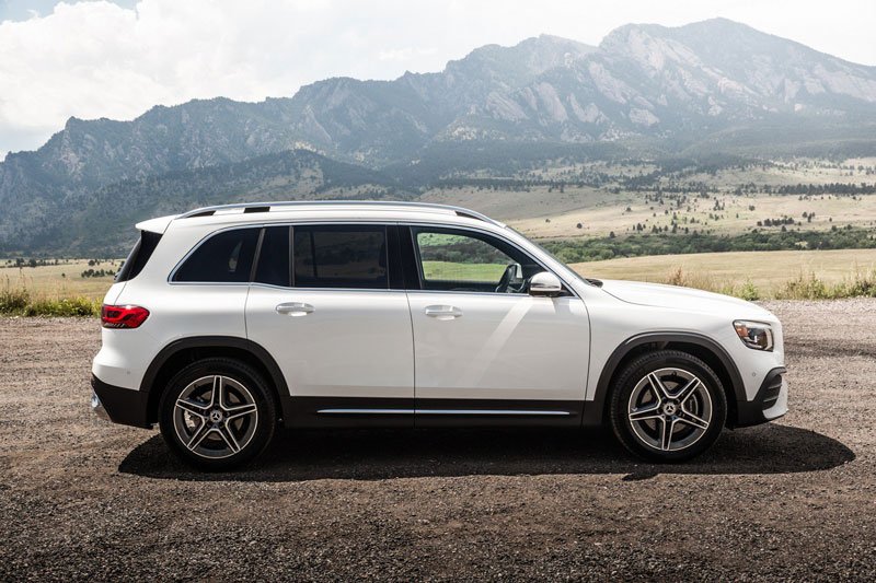 2020-mercedes-glb-3 3