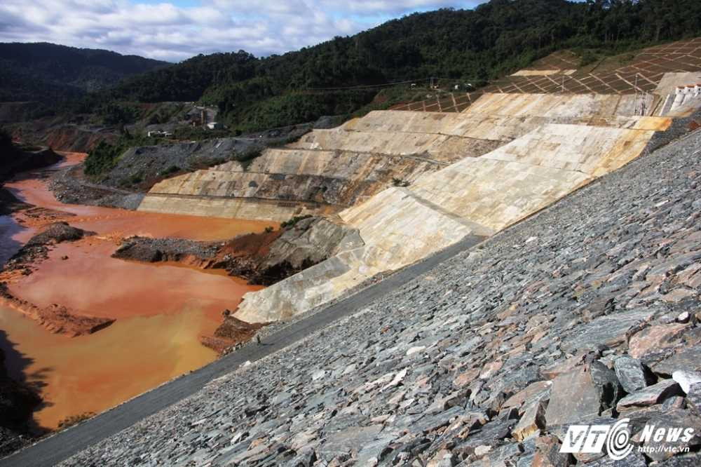 Thuy dien Song Bung - lu