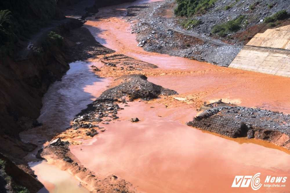 Thuy dien Song Bung - lu