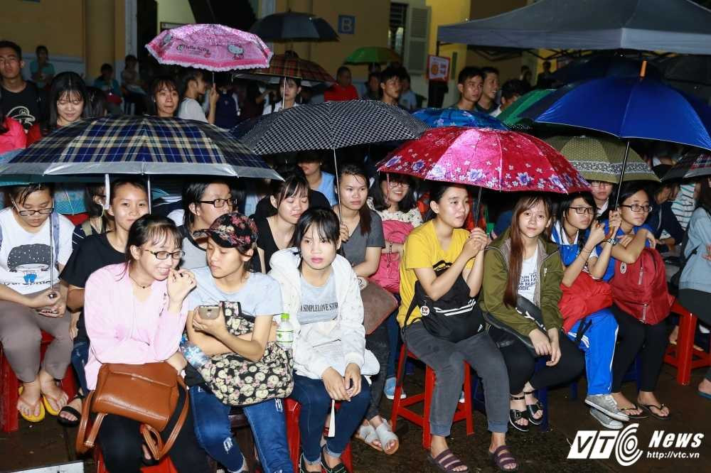 Dai hoc sai gon - chao tan sinh vien 2016