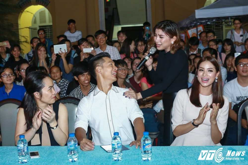 Giao luu sinh vien - dai 