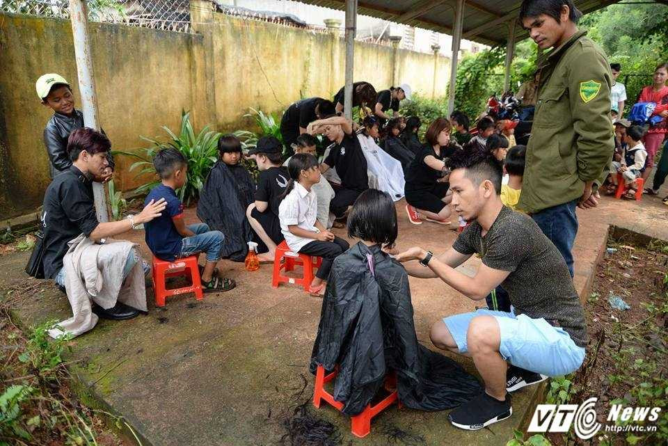 14971907_362439327436710_350378914_n