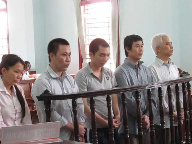 lua-chay-viec-cong-an_WFIJ_thumb