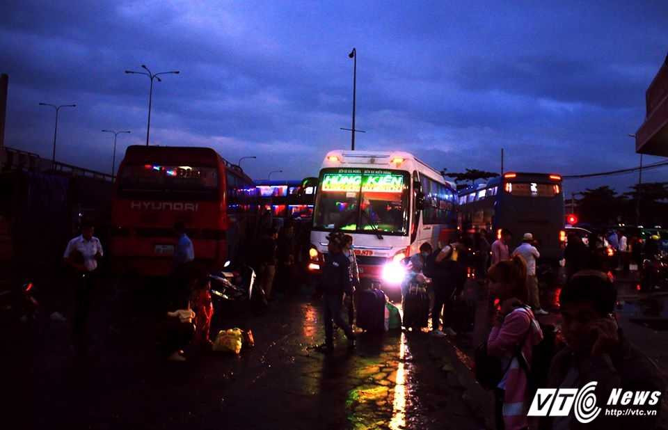 16508851_1856633737883457