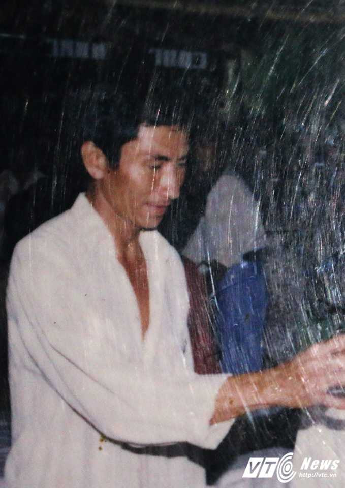 16808635_1863461530534011