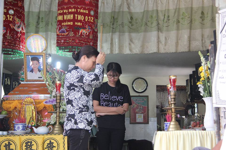 19458057_1833343150327082_639810933_n 3