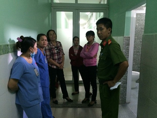 photo-1-1503645136674