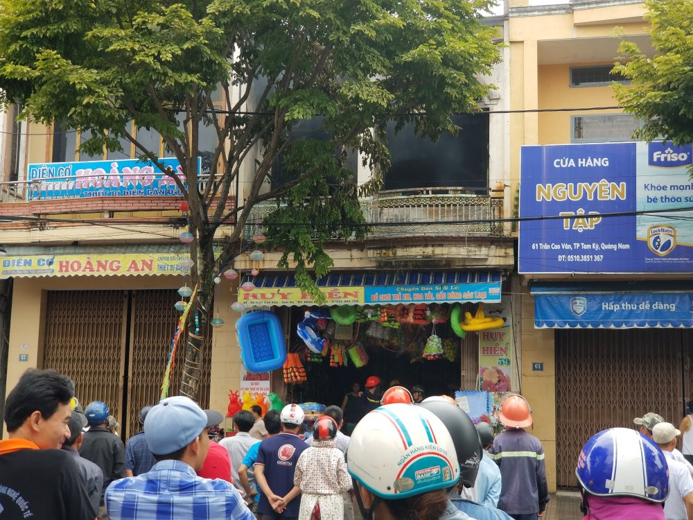 33497821_1702142643196951_3483377017183797248_n