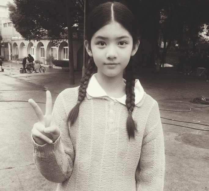 Co be 12 tuoi cao 1,60 m duoc vi nhu 'tieu my nhan' Trung Quoc hinh anh 6