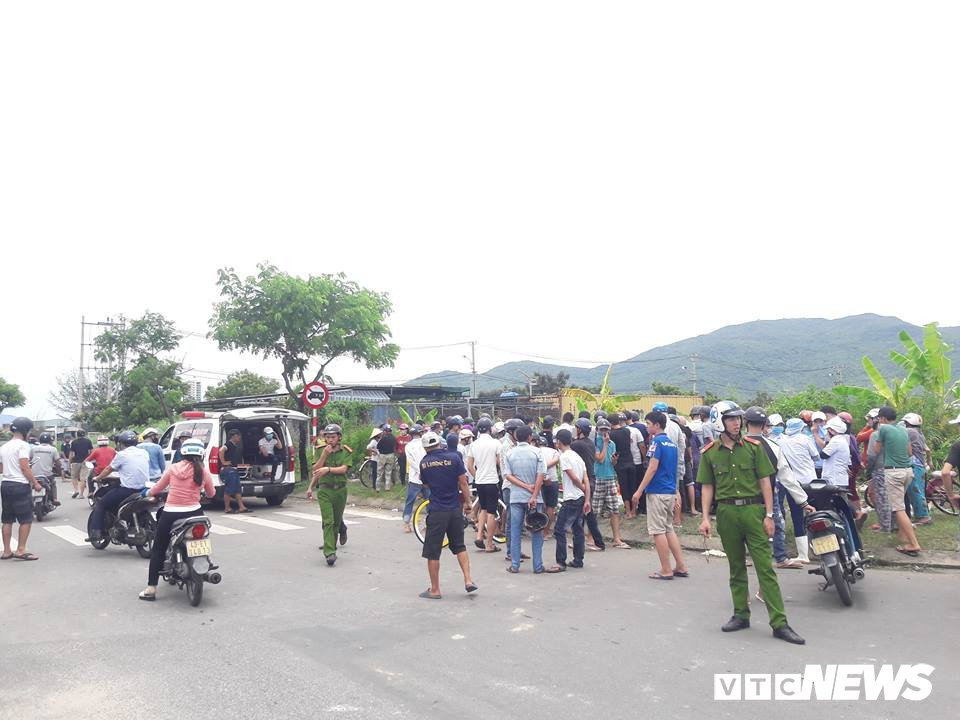 37774916_1316483565121128_3597429143584636928_n