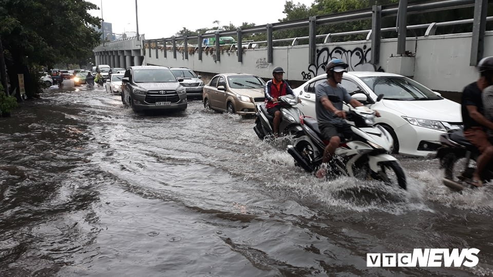 40591363_712454095771453_7505880418378317824_n 7