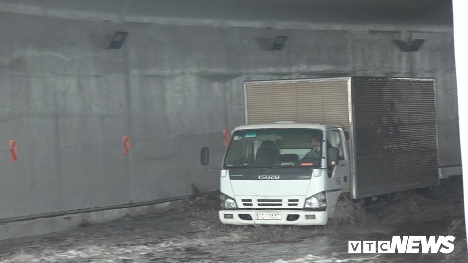 42149060_1144652309034540_2492372820403683328_n