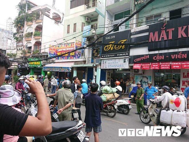 443996133322994807638566976686515606781952n-15397604855451508806638