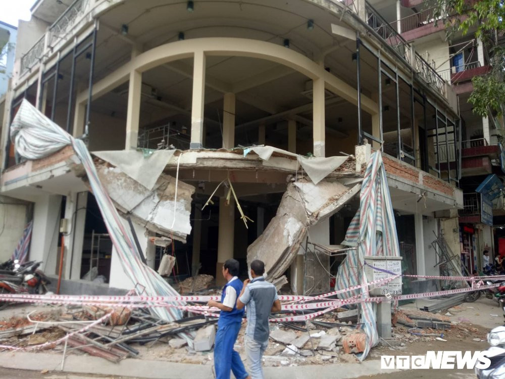 46443316_2204876989769378_1029710244483170304_n 3