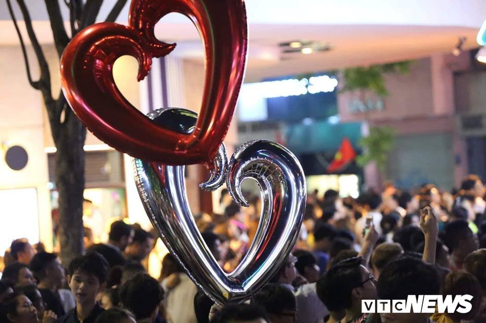 48396346_388834385186274_6137633107798392832_n