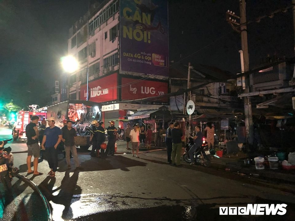 49439061_368821753698399_8242581405448536064_n