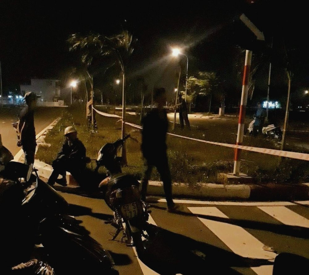 9d680f06-c8e3-4278-b71d-5e4d0f83c660-1815s1910