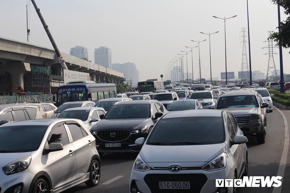 50751008_1115454921959188_1907859253528363008_n 9