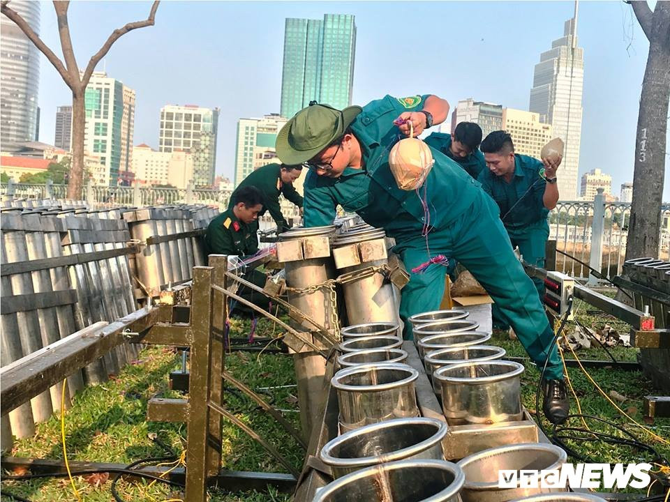 51794116_336617103729387_6231106581300248576_n 13