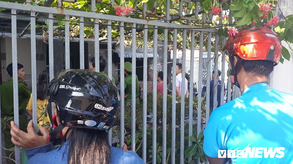 54002571_1363421770462966_8472561231813672960_n 10