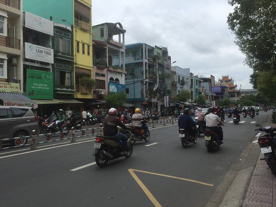 chem nhau kinh hoang