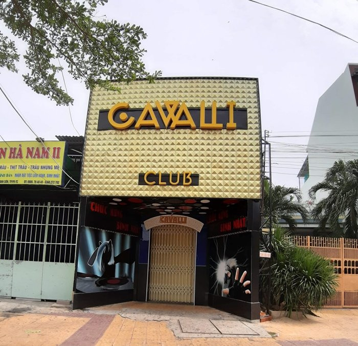 received_393323671369893