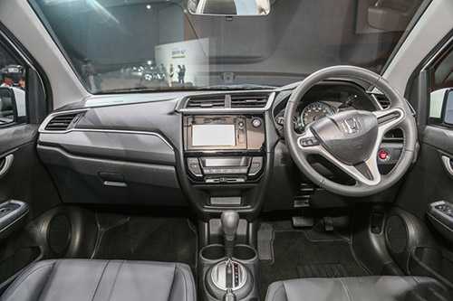 1487499225-1487480383574-honda_br-v_v_int-1-1200x800