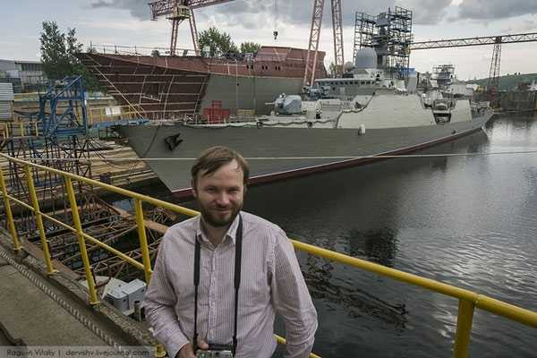 chien-ham-viet-nam-manh-ngang-nga-voi-vu-khi-moi_6615305