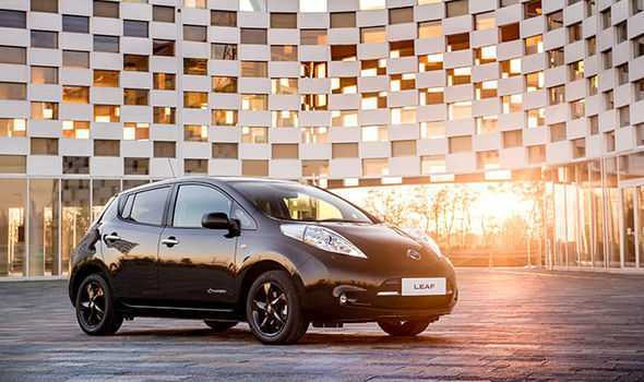 Nissan-Leaf-Black-Edition-866470