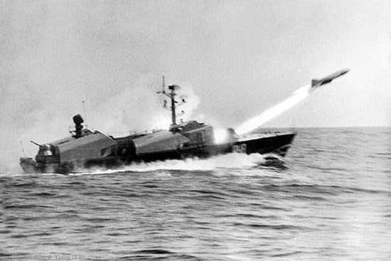 tuong-tan-suc-manh-tau-ten-lua-dau-tien-cua-viet-nam-hinh-10