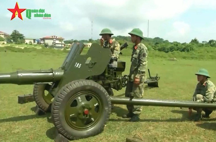 dang-gom-khau-phao-ban-20-phatphut-bao-ve-dao-viet-nam-hinh-4 4