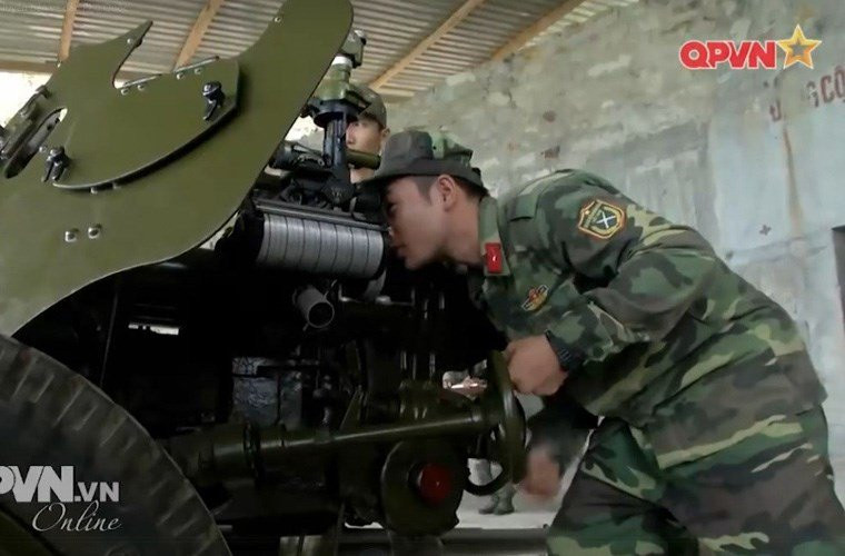 dang-gom-khau-phao-ban-20-phatphut-bao-ve-dao-viet-nam-hinh-6 6