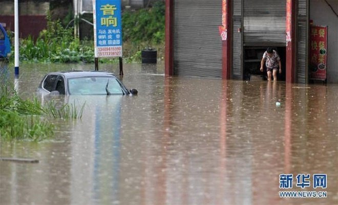 hunan-flooding2-1499138681_680x0 6