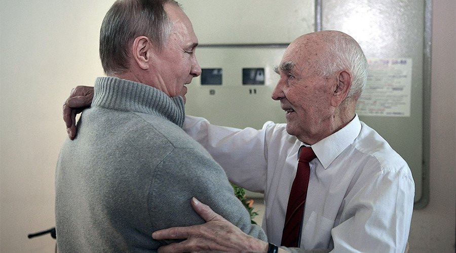 5910669dc361885f658b4569 6